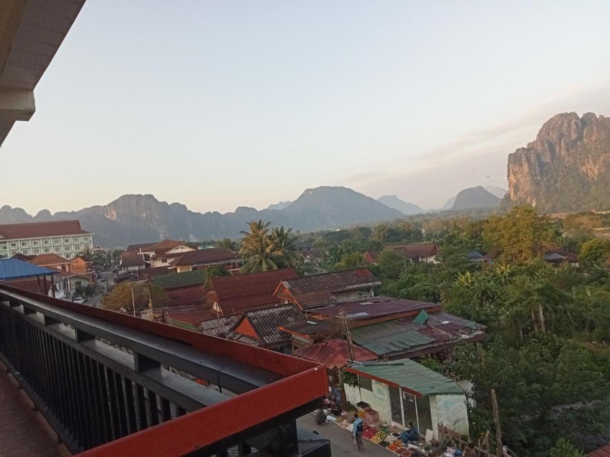Bountang Mountain View Riverside Hotel Vang Vieng Eksteriør billede