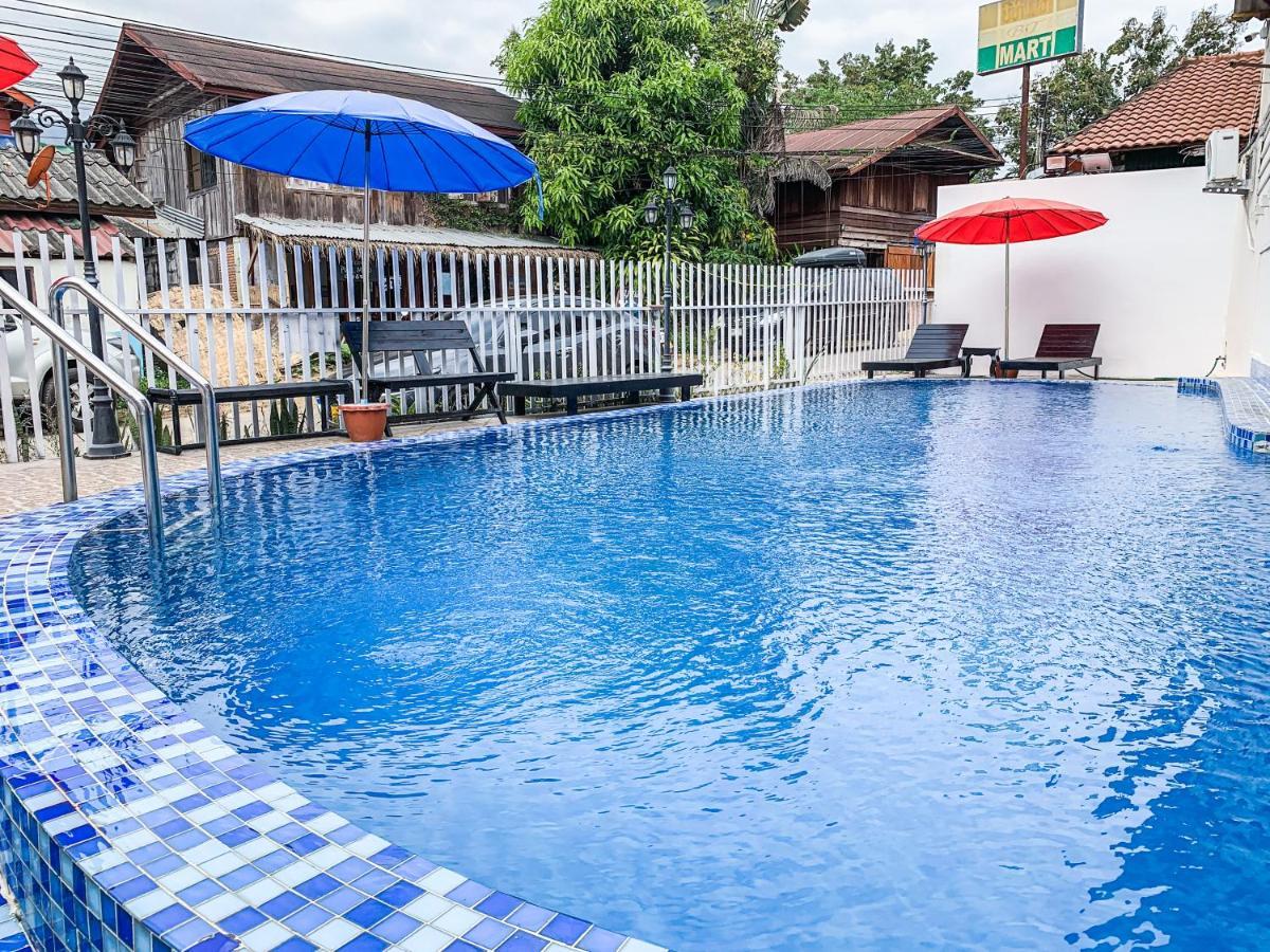 Bountang Mountain View Riverside Hotel Vang Vieng Eksteriør billede