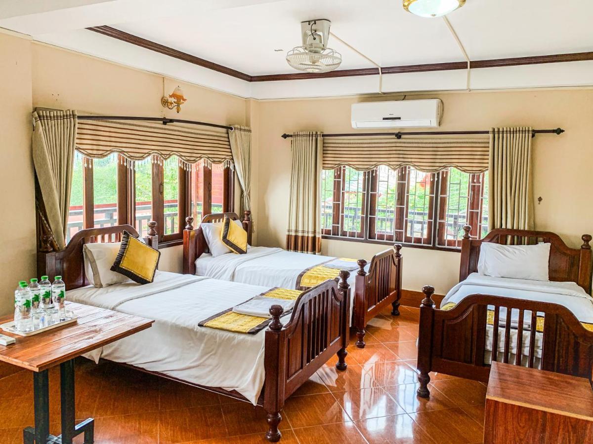 Bountang Mountain View Riverside Hotel Vang Vieng Eksteriør billede