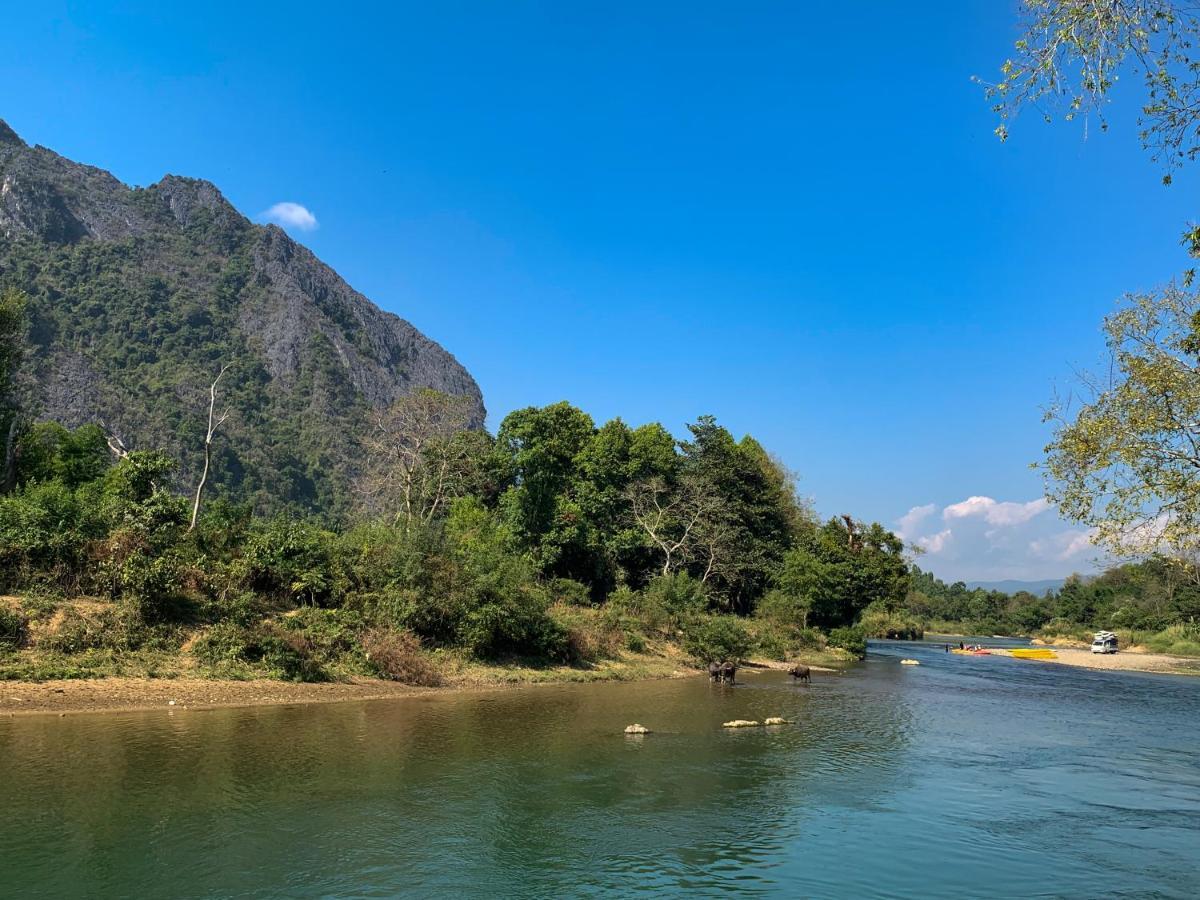 Bountang Mountain View Riverside Hotel Vang Vieng Eksteriør billede