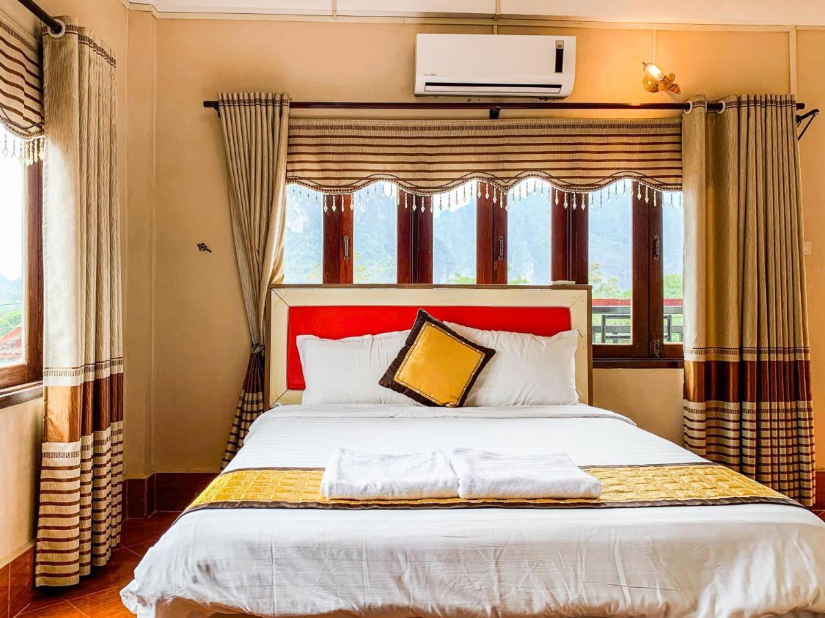 Bountang Mountain View Riverside Hotel Vang Vieng Eksteriør billede