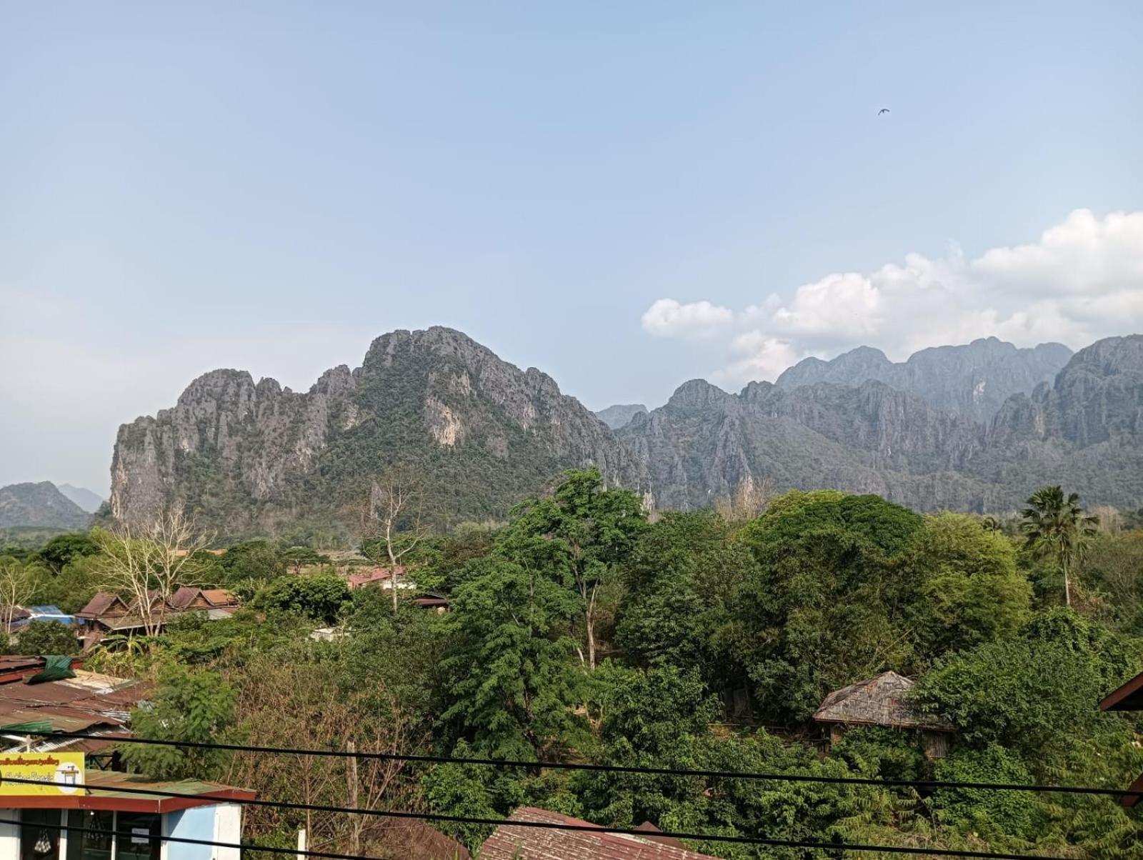 Bountang Mountain View Riverside Hotel Vang Vieng Eksteriør billede